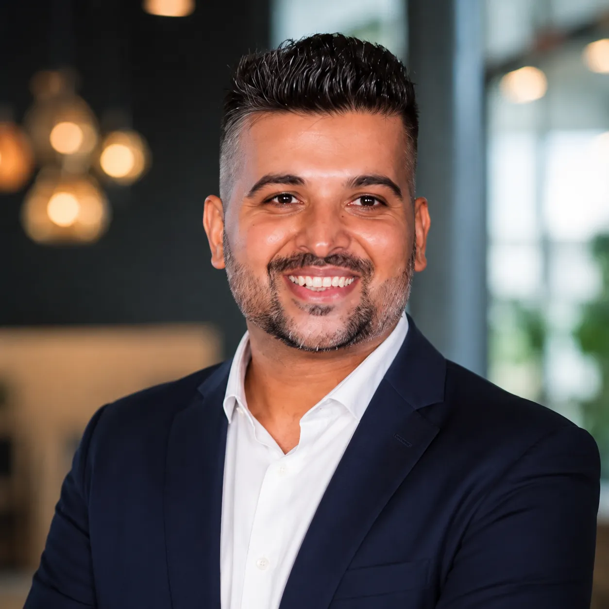 Vikas Solanke, founder of MobileNumberNumerology.com